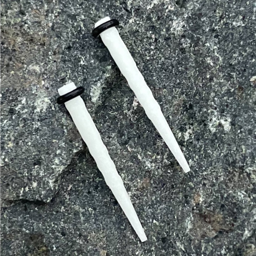 1.6 mm post with rubber backer